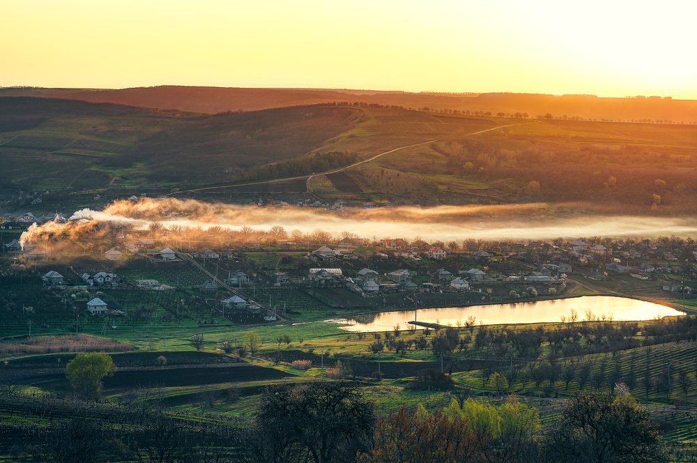 Moldavian village in the morning 